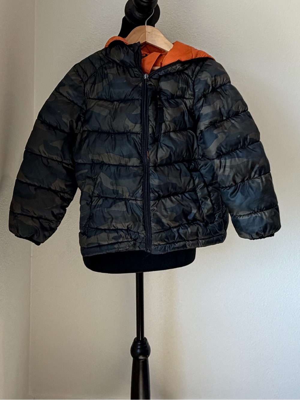 Urban Republic Dark Green Camo Puffer Hoodie Jacket with Orange inside Lining 7